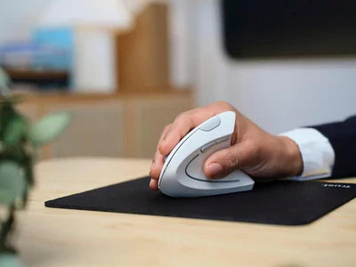 Ergonomic vertical mouse